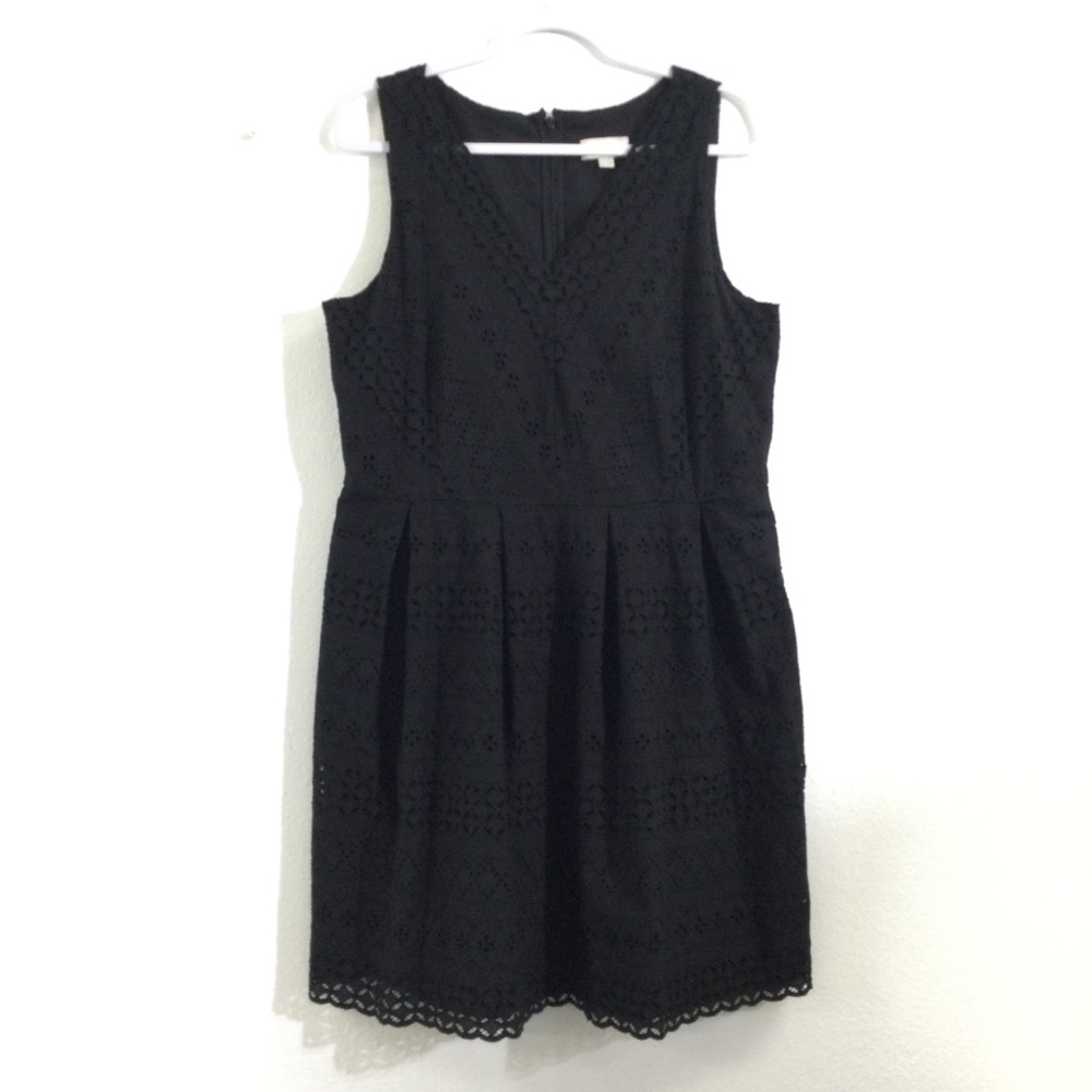 Loft Dress - Picture 10 of 10